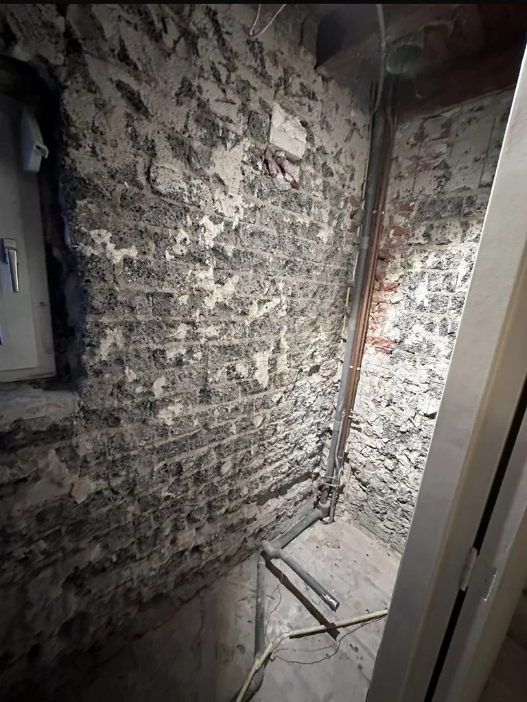 Badkamer na sloopwerk door ABC Bouw