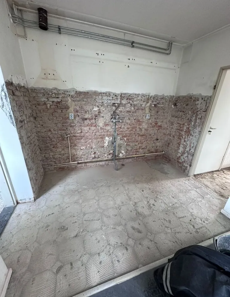 Keuken na sloopwerk door ABC Bouw